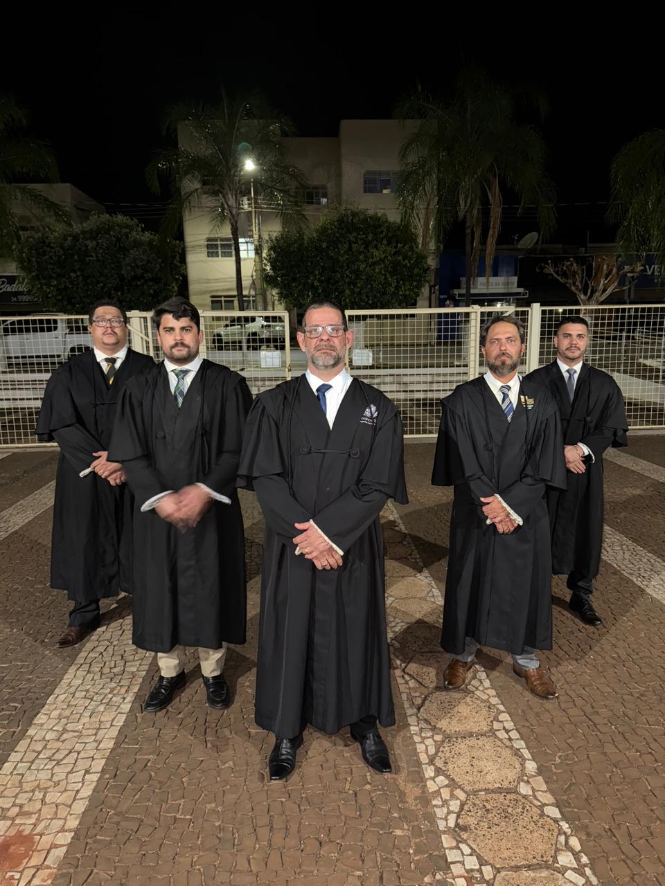 Advogados após Sessão Noturna